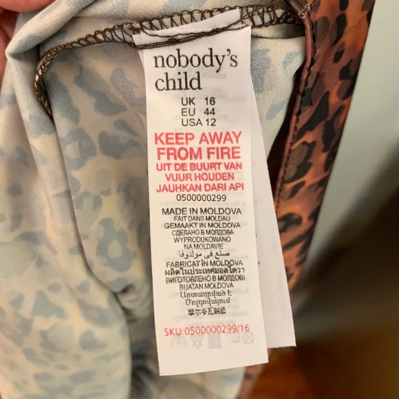 Ruffle Collar Tiered Sateen Maxi Dress - Picture 8 of 8